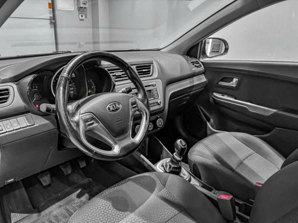 Kia Rio III Рестайлинг с пробегом 2015 года, цена 952 397 рублей, 127718 км, седан, Автокод Объявления