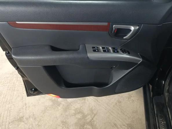Hyundai Santa Fe II с пробегом 2008 года, цена 999 000 рублей, 199000 км, внедорожник, Автокод Объявления