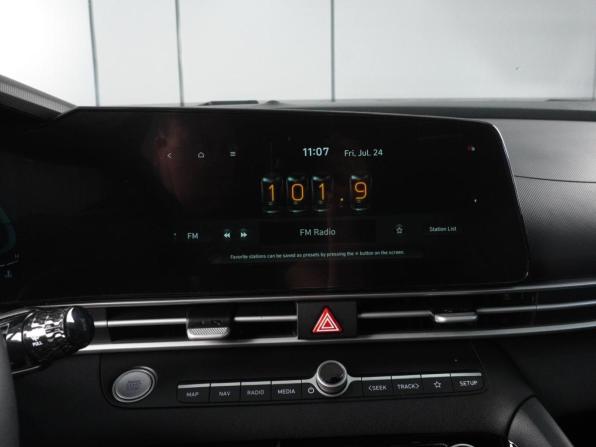 Hyundai Elantra VII (CN7) Рестайлинг с пробегом 2023 года, цена 2 180 000 рублей, 32044 км, седан, Автокод Объявления