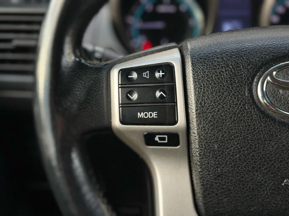 Toyota Land Cruiser Prado 150 Series с пробегом 2013 года, цена 2 650 000 рублей, 261651 км, внедорожник, Автокод Объявления