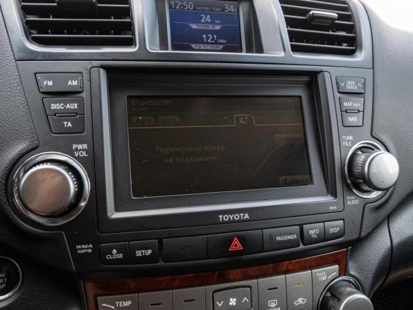 Toyota Highlander II (XU40) с пробегом 2010 года, цена 1 995 000 рублей, 348601 км, внедорожник, Автокод Объявления