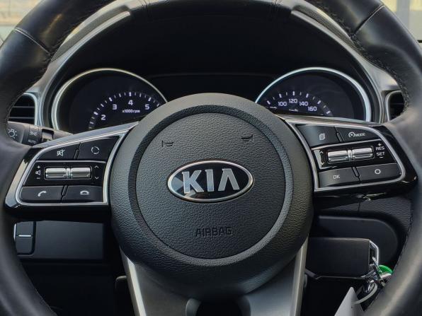 Kia Ceed III с пробегом 2021 года, цена 1 159 000 рублей, 281576 км, хэтчбек, Автокод Объявления