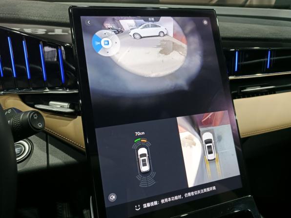 Geely Atlas II с пробегом 2024 года, цена 2 345 000 рублей, 51000 км, внедорожник, Автокод Объявления