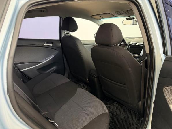 Hyundai Solaris I с пробегом 2012 года, цена 850 000 рублей, 205000 км, седан, Автокод Объявления