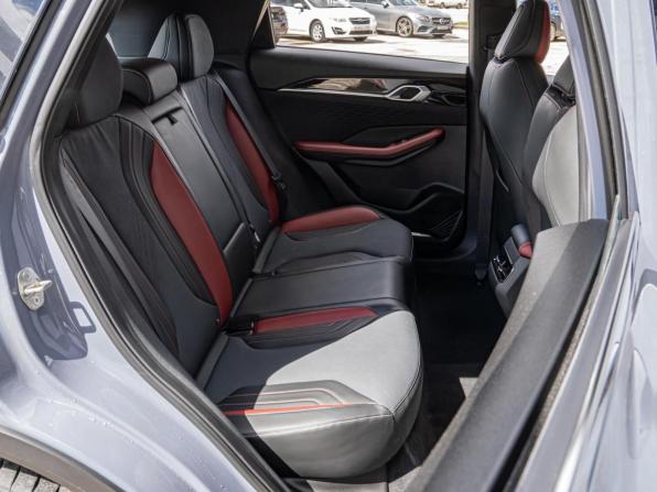 Geely Coolray I Рестайлинг с пробегом 2023 года, цена 2 167 000 рублей, 21891 км, внедорожник, Автокод Объявления