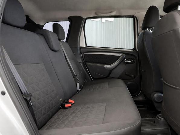 Renault Duster I Рестайлинг с пробегом 2018 года, цена 1 277 000 рублей, 202093 км, внедорожник, Автокод Объявления