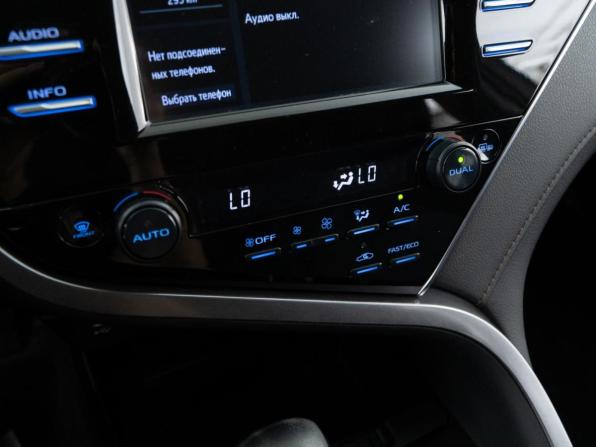 Toyota Camry VIII (XV70) с пробегом 2019 года, цена 2 247 077 рублей, 188641 км, седан, Автокод Объявления