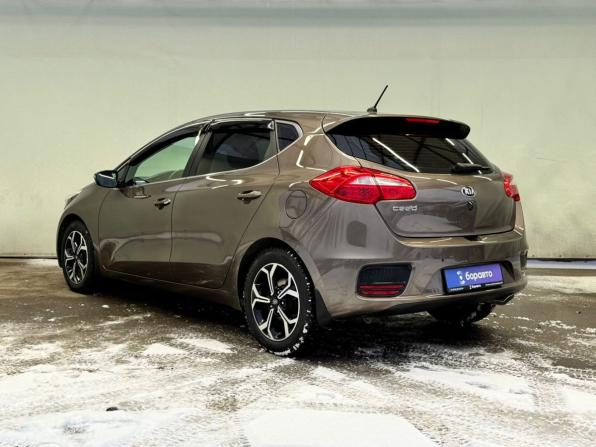 Kia Ceed II Рестайлинг с пробегом 2015 года, цена 1 299 000 рублей, 173582 км, хэтчбек, Автокод Объявления