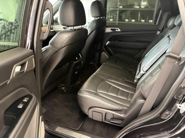 SsangYong Rexton IV с пробегом 2018 года, цена 2 494 300 рублей, 100495 км, внедорожник, Автокод Объявления