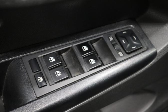 Lada (ВАЗ) Vesta I с пробегом 2016 года, цена 649 000 рублей, 156238 км, седан, Автокод Объявления