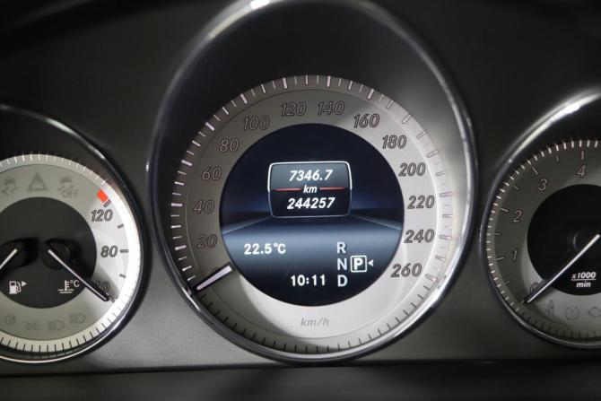 Mercedes-Benz GLK-Класс I (X204) Рестайлинг с пробегом 2015 года, цена 1 899 990 рублей, 244151 км, внедорожник, Автокод Объявления