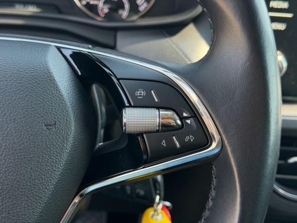 Skoda Rapid II с пробегом 2021 года, цена 1 700 000 рублей, 74515 км, лифтбек, Автокод Объявления