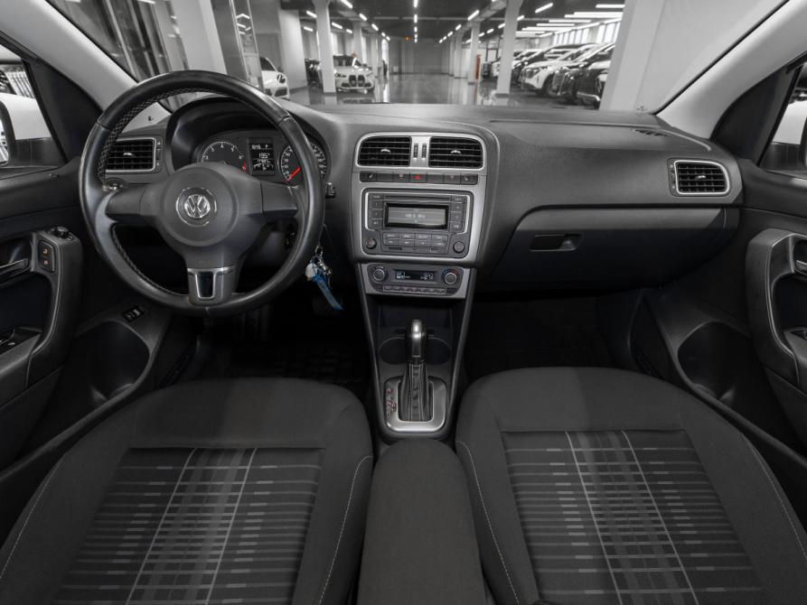Volkswagen Polo V Москва  - изображение 8