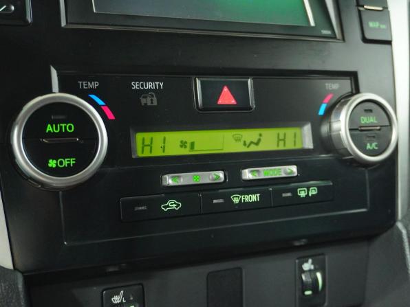 Toyota Camry VII (XV50) с пробегом 2012 года, цена 1 500 000 рублей, 215379 км, седан, Автокод Объявления