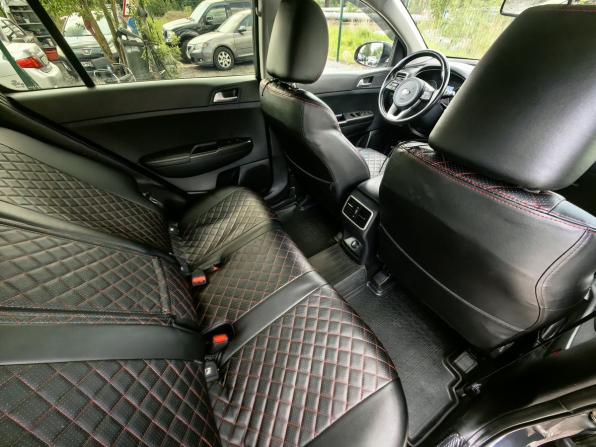 Kia Sportage IV Рестайлинг с пробегом 2019 года, цена 1 829 000 рублей, 194000 км, внедорожник, Автокод Объявления