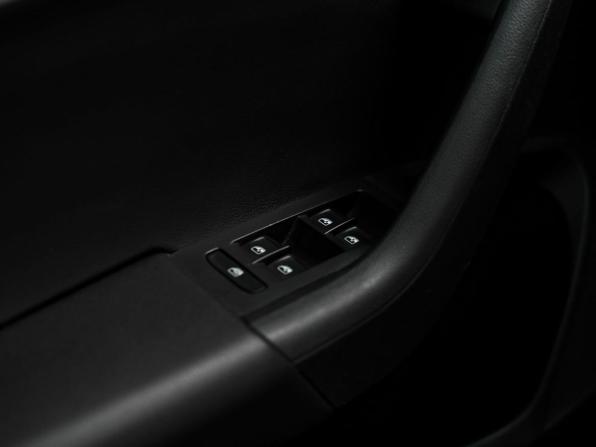 Skoda Octavia III (A7) Рестайлинг с пробегом 2018 года, цена 1 480 000 рублей, 113630 км, лифтбек, Автокод Объявления