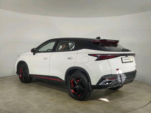 Omoda C5 I с пробегом 2023 года, цена 1 400 000 рублей, 97087 км, внедорожник, Автокод Объявления