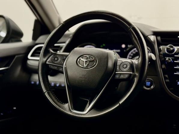Toyota Camry VIII (XV70) с пробегом 2020 года, цена 2 920 000 рублей, 92232 км, седан, Автокод Объявления
