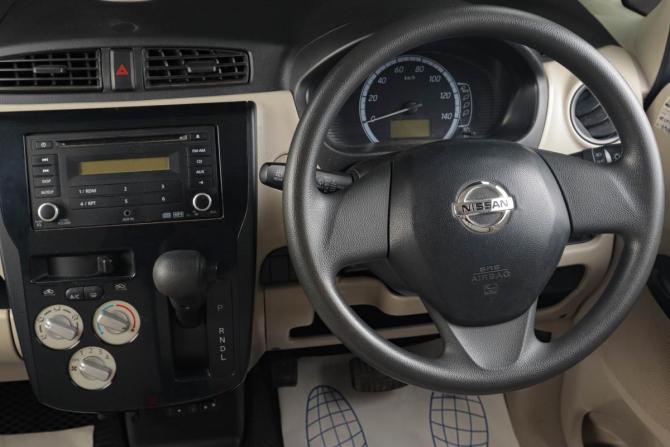 Nissan Dayz I с пробегом 2015 года, цена 649 000 рублей, 110000 км, хэтчбек, Автокод Объявления