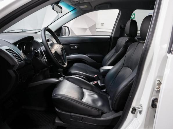 Peugeot 4007 с пробегом 2011 года, цена 1 175 000 рублей, 188982 км, внедорожник, Автокод Объявления
