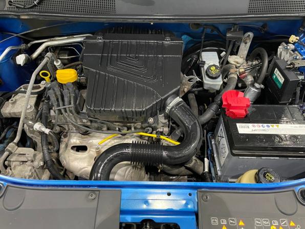 Renault Sandero II Рестайлинг с пробегом 2020 года, цена 899 000 рублей, 220848 км, хэтчбек, Автокод Объявления