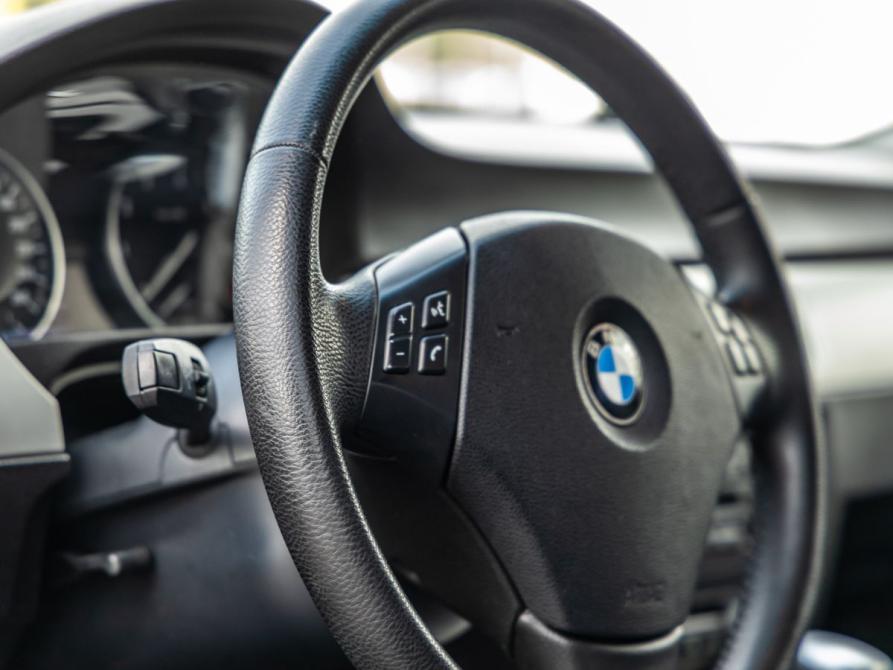 BMW 3 серии V (E90/E91/E92/E93) Рестайлинг Волгоград  - изображение 25