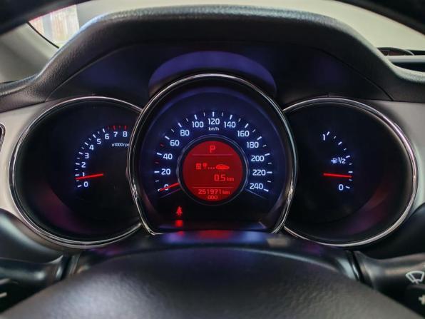 Kia Ceed II с пробегом 2013 года, цена 840 000 рублей, 251970 км, хэтчбек, Автокод Объявления