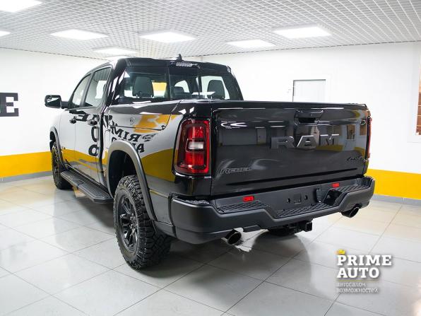 Ram 1500 V Рестайлинг с пробегом 2025 года, цена 9 299 000 рублей, 32 км, offers.body_type.unknown, Автокод Объявления