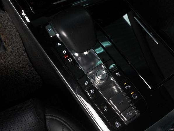 Kia K7 YG (II) Рестайлинг с пробегом 2021 года, цена 3 449 000 рублей, 124004 км, седан, Автокод Объявления
