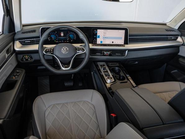 Volkswagen Tavendor I Рестайлинг с пробегом 2026 года, цена 5 500 000 рублей, 1094 км, внедорожник, Автокод Объявления