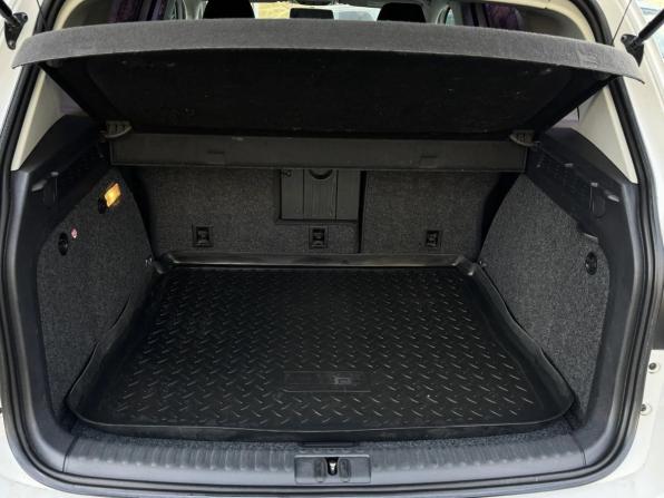 Volkswagen Tiguan I Рестайлинг с пробегом 2012 года, цена 1 219 000 рублей, 132918 км, внедорожник, Автокод Объявления