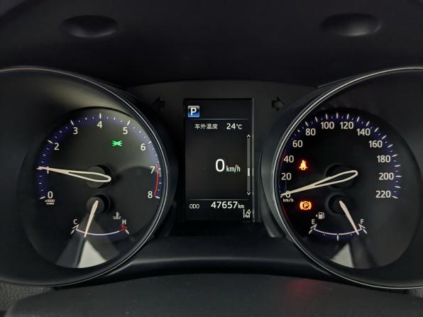 Toyota C-HR I Рестайлинг с пробегом 2021 года, цена 2 895 000 рублей, 47653 км, внедорожник, Автокод Объявления