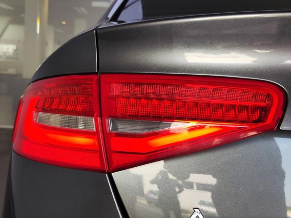 Audi A4 IV (B8) Рестайлинг с пробегом 2012 года, цена 1 570 000 рублей, 188000 км, седан, Автокод Объявления
