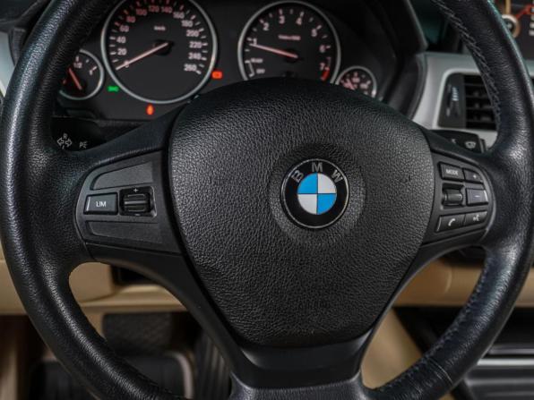 BMW 3 серии VI (F3x) с пробегом 2013 года, цена 1 799 000 рублей, 151315 км, седан, Автокод Объявления