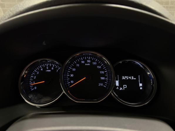 Renault Logan II Рестайлинг с пробегом 2021 года, цена 1 299 000 рублей, 32542 км, седан, Автокод Объявления