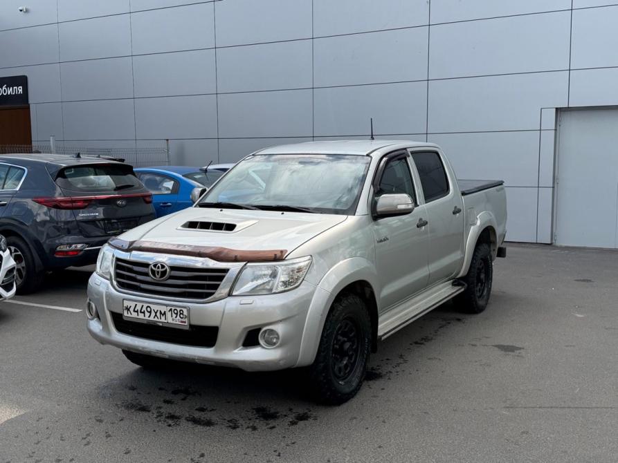 Toyota Hilux VII Рестайлинг Санкт-Петербург  - изображение 1