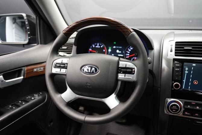 Kia Mohave I Рестайлинг с пробегом 2019 года, цена 3 590 000 рублей, 179711 км, внедорожник, Автокод Объявления
