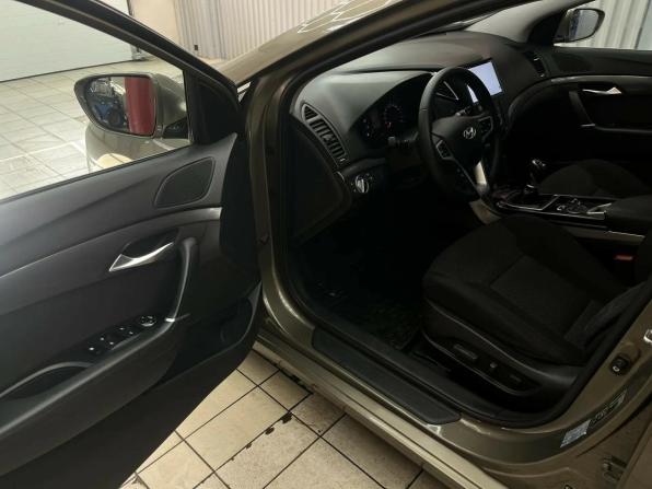 Hyundai i40 I с пробегом 2013 года, цена 920 000 рублей, 185137 км, седан, Автокод Объявления