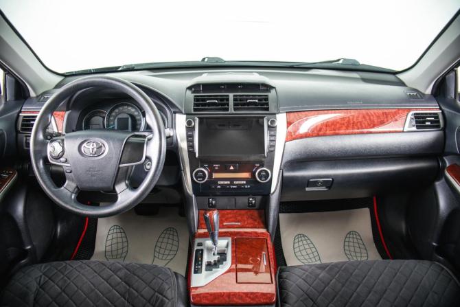 Toyota Camry VII (XV50) с пробегом 2012 года, цена 1 799 000 рублей, 168420 км, седан, Автокод Объявления