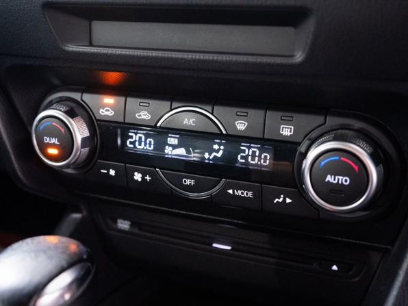 Mazda Axela III с пробегом 2014 года, цена 1 150 000 рублей, 119176 км, хэтчбек, Автокод Объявления