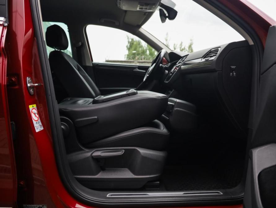 Volkswagen Tiguan II Санкт-Петербург  - изображение 29