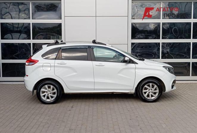 Lada (ВАЗ) XRAY I с пробегом 2018 года, цена 890 000 рублей, 72029 км, хэтчбек, Автокод Объявления