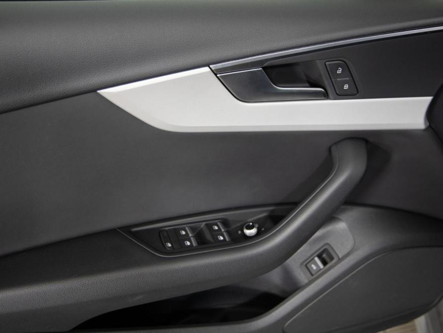 Audi A4 V (B9) Рестайлинг Санкт-Петербург  - изображение 26
