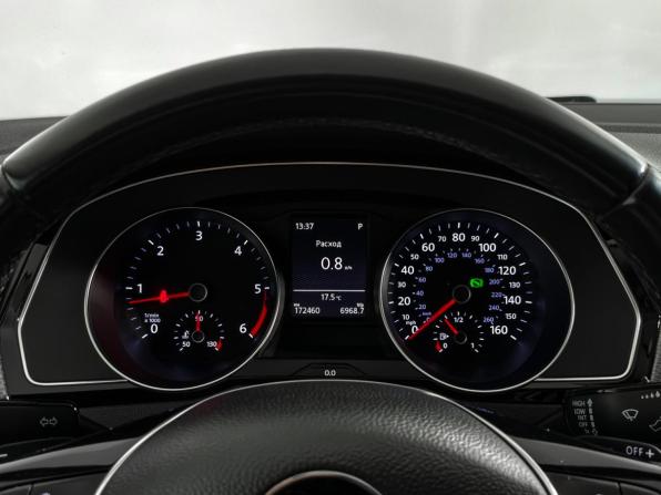 Volkswagen Passat B8 с пробегом 2017 года, цена 2 290 000 рублей, 172000 км, универсал, Автокод Объявления