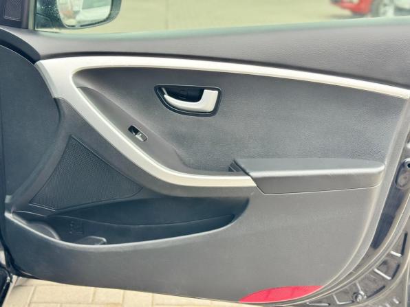 Hyundai i30 II с пробегом 2014 года, цена 925 000 рублей, 203000 км, хэтчбек, Автокод Объявления
