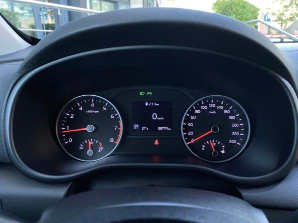 Kia Sportage IV Рестайлинг с пробегом 2022 года, цена 2 549 000 рублей, 38773 км, внедорожник, Автокод Объявления