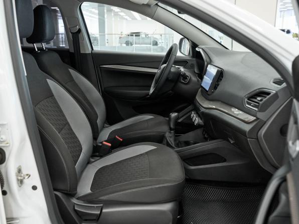 Lada (ВАЗ) Vesta I Рестайлинг (NG) с пробегом 2023 года, цена 1 235 000 рублей, 28808 км, седан, Автокод Объявления