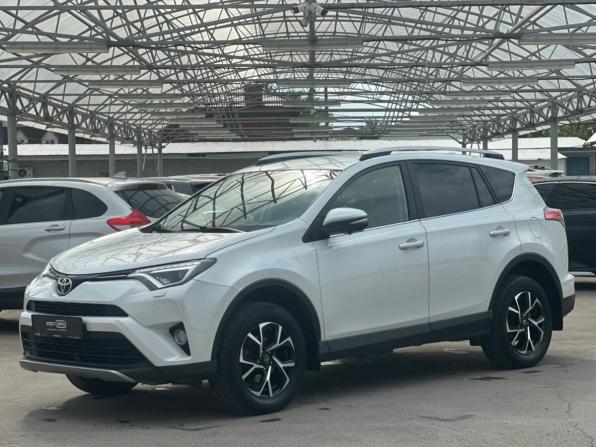 Toyota RAV4 IV (XA40) Рестайлинг с пробегом 2019 года, цена 2 052 000 рублей, 122177 км, внедорожник, Автокод Объявления