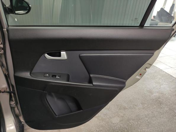 Kia Sportage III Рестайлинг с пробегом 2014 года, цена 1 290 000 рублей, 140000 км, внедорожник, Автокод Объявления