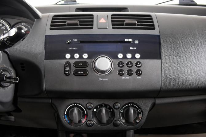 Suzuki Swift III с пробегом 2007 года, цена 689 000 рублей, 179000 км, хэтчбек, Автокод Объявления